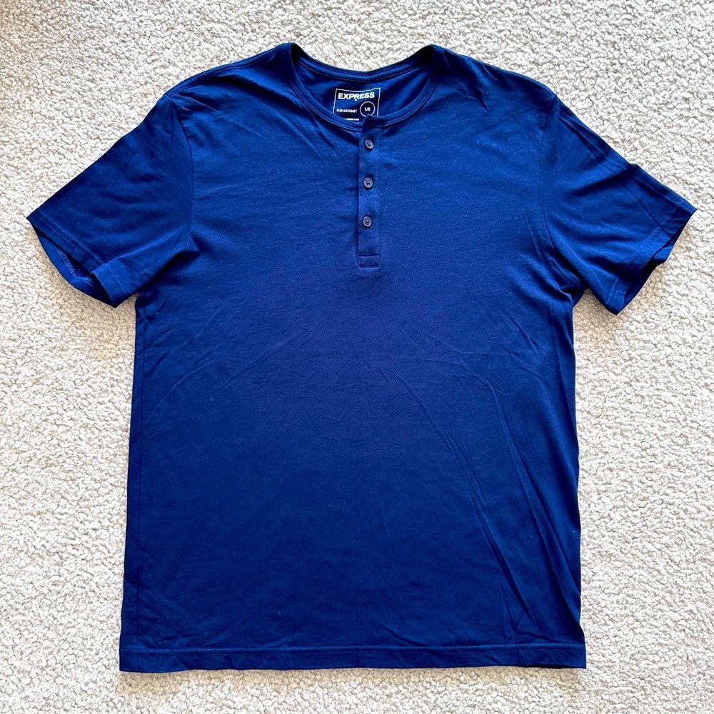Men’s LG Express Navy Blue T-Shirt. Like New!